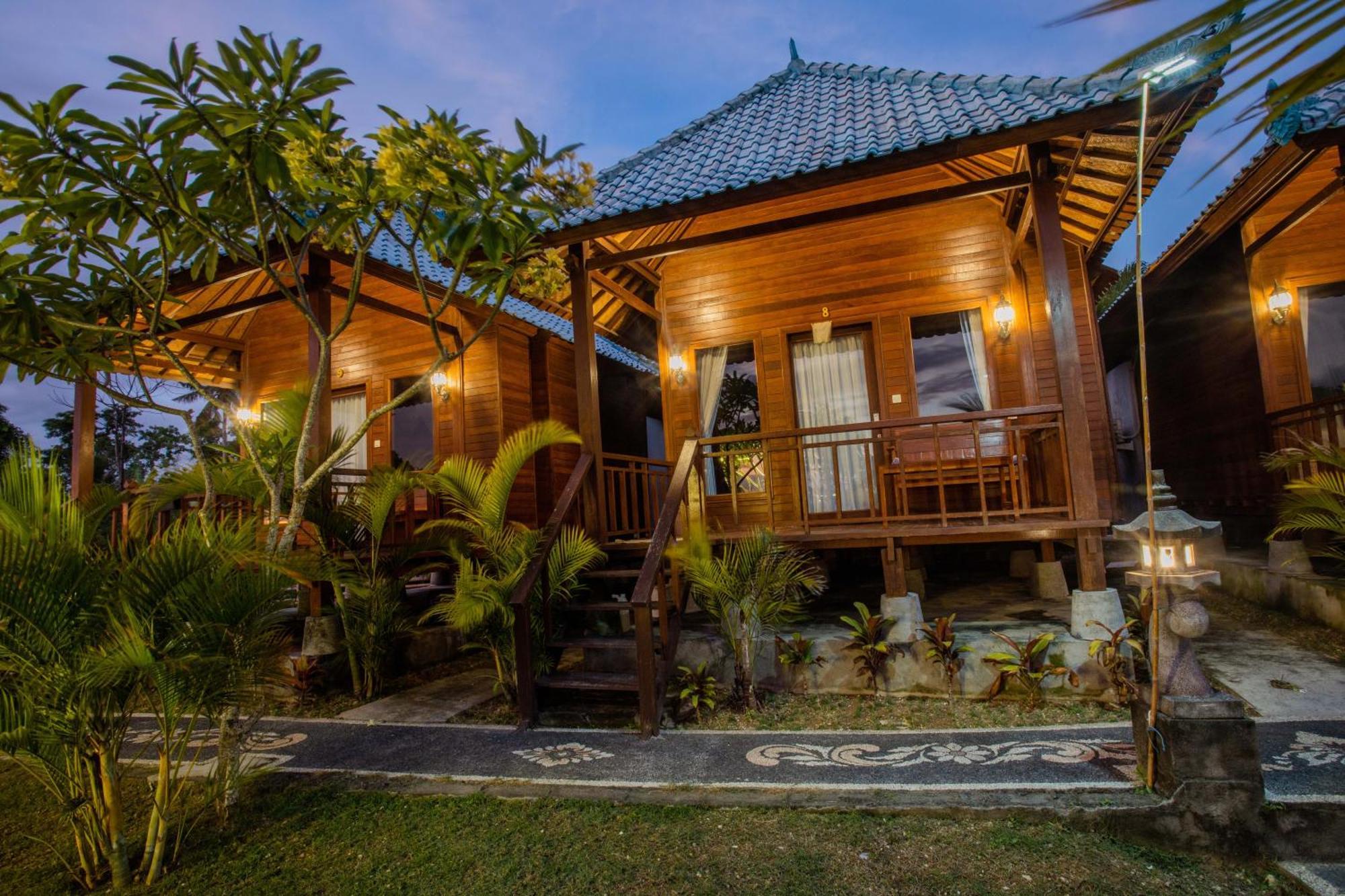 Tawe Ocean Blue Villa Lembongan Екстериор снимка