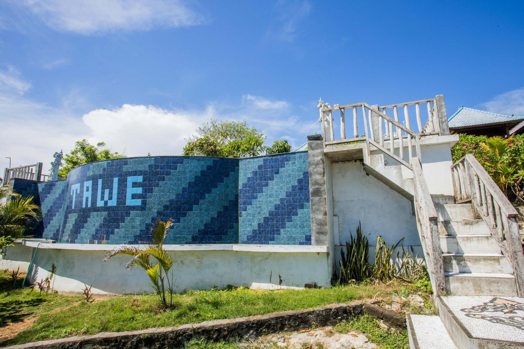 Tawe Ocean Blue Villa Lembongan Екстериор снимка