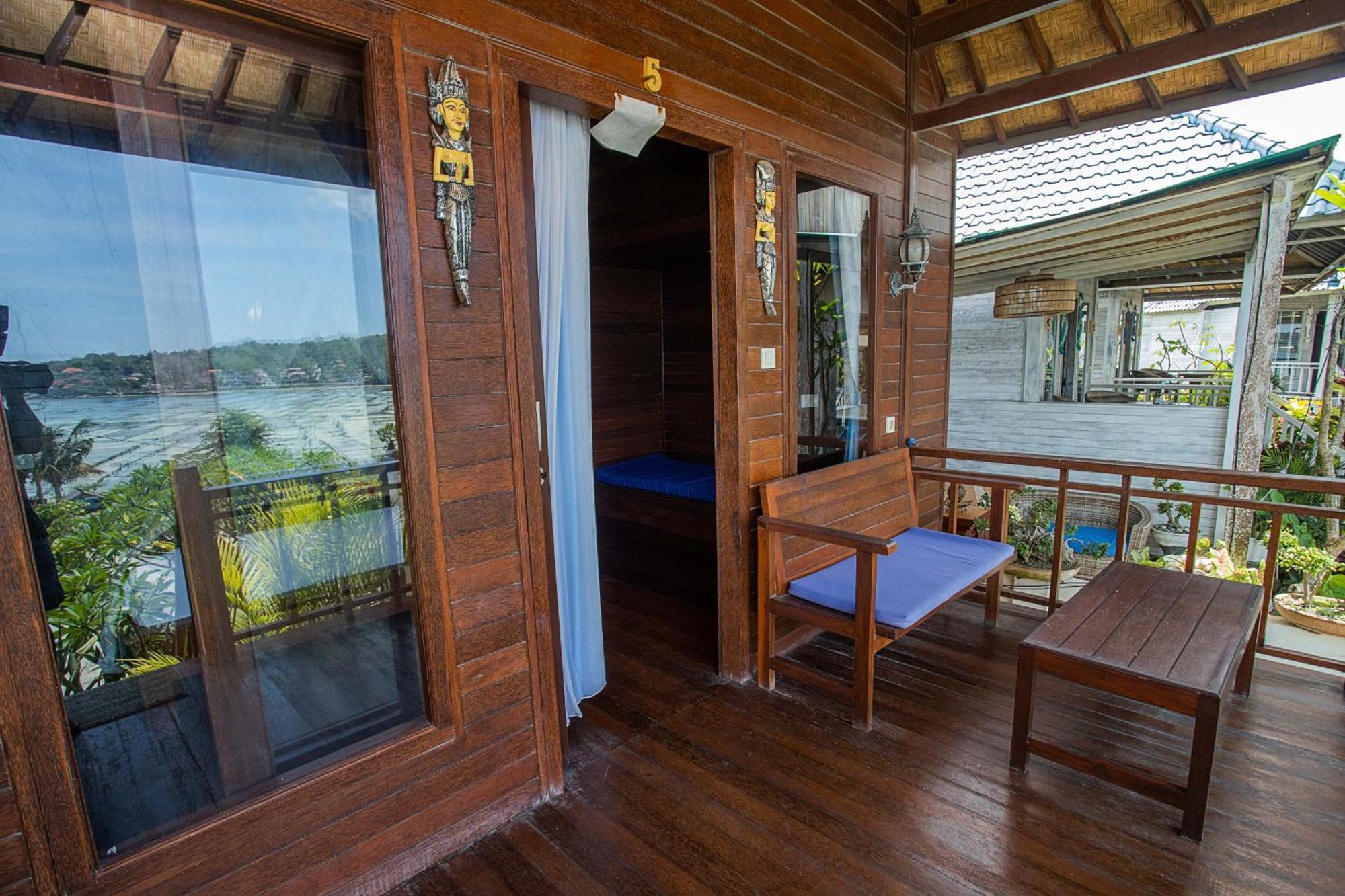 Tawe Ocean Blue Villa Lembongan Екстериор снимка